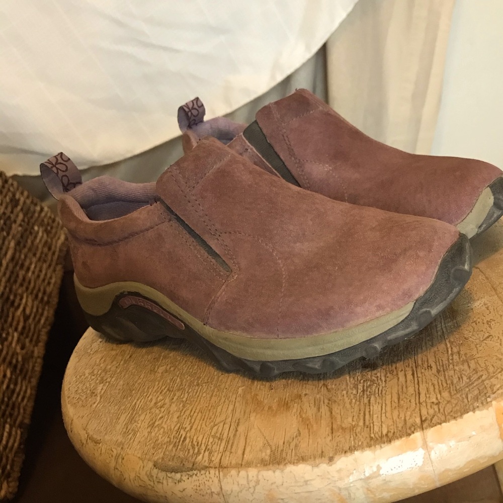 Hiking boots waterproof